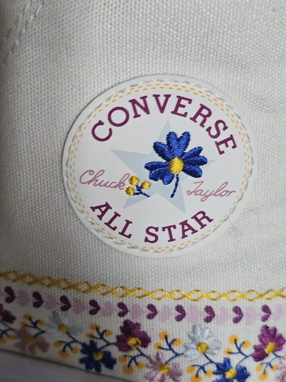 Converse high top